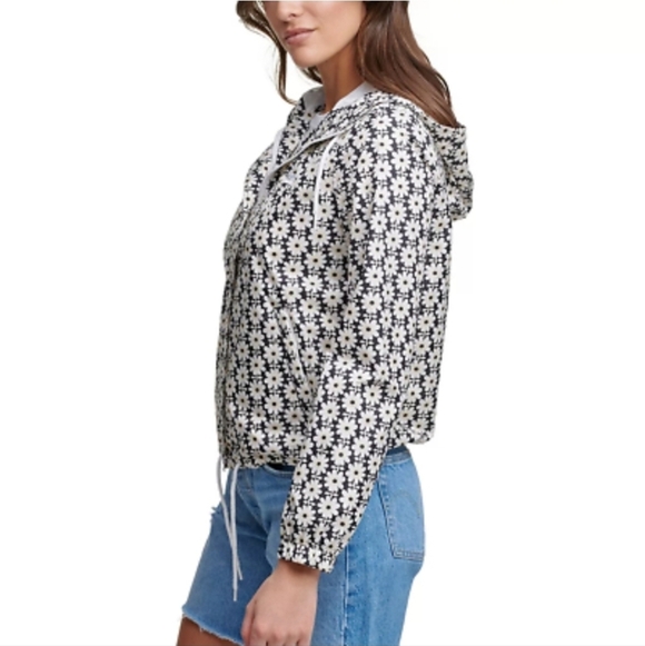 Levi's Daisy Flower Print Rain Windbreaker Jacket NWOT - Picture 3 of 10